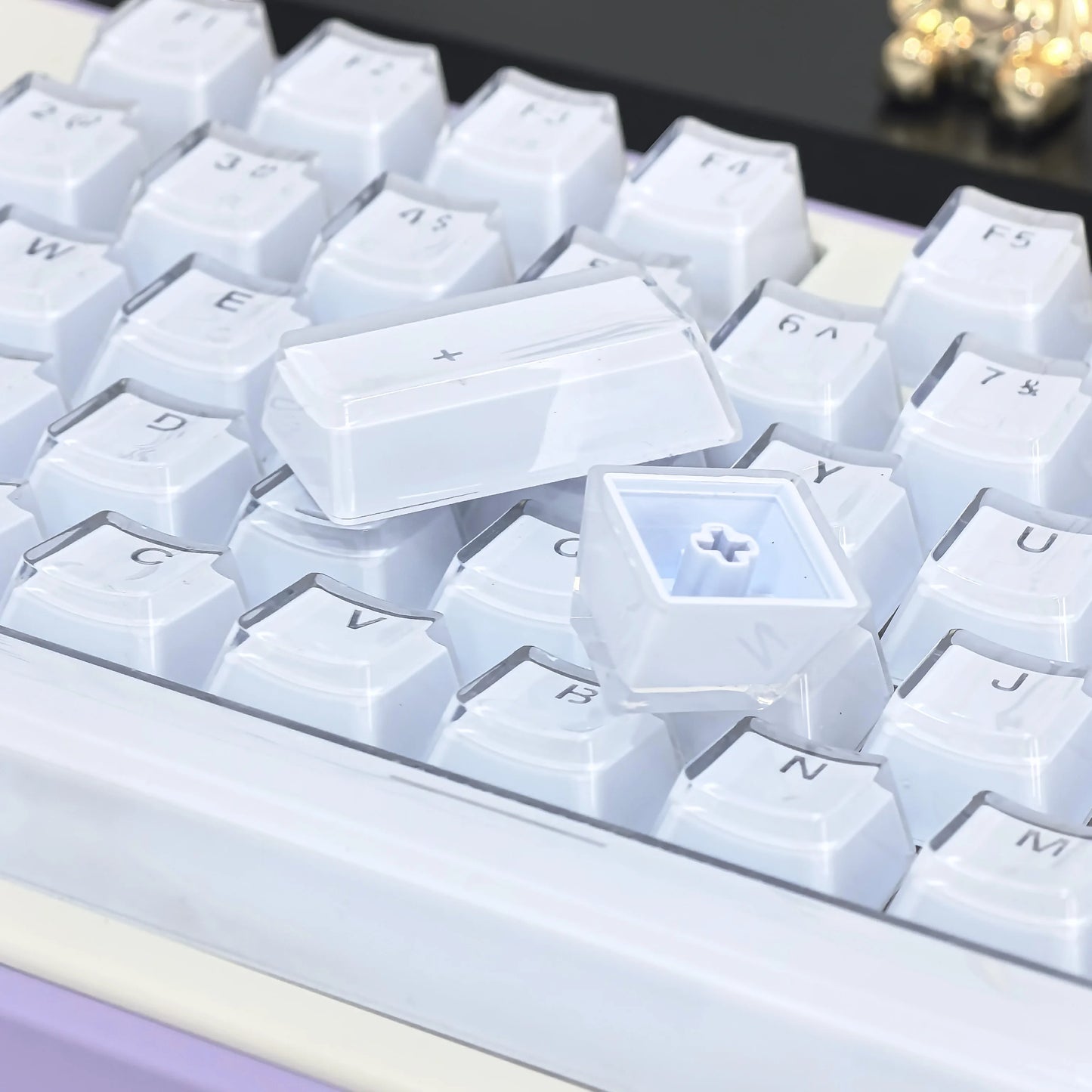 Translucent Keycaps 104/123 Keys Layout Low Profile White Keycaps DIY Black Backlit Crystal Edge for Mechanical Keyboard